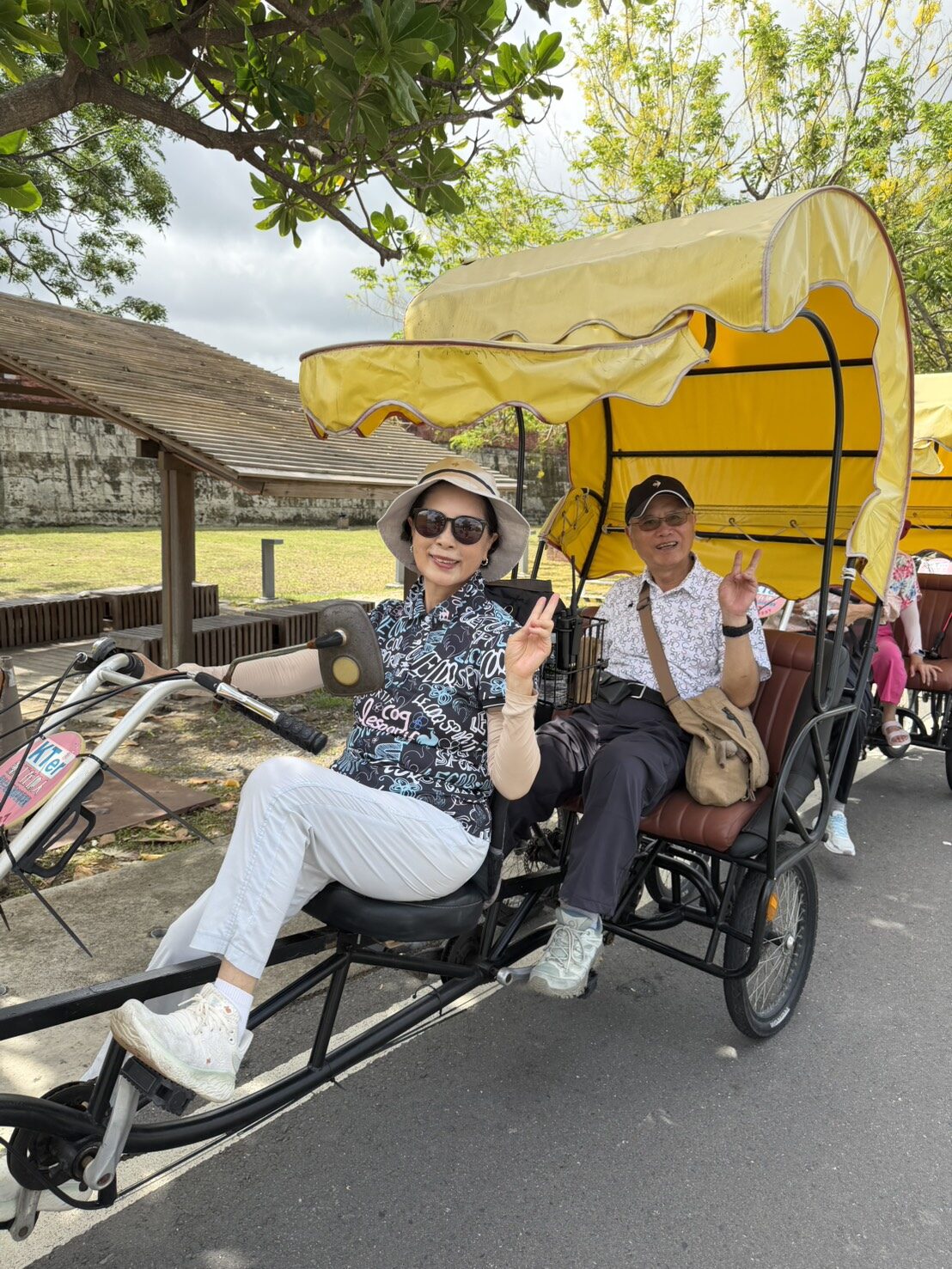 黃包車遊恆春古城